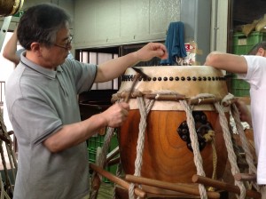 三浦太幸堂さん　作業